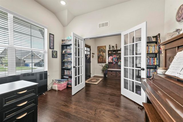 15049 Ted Trail, Aledo, TX 76008