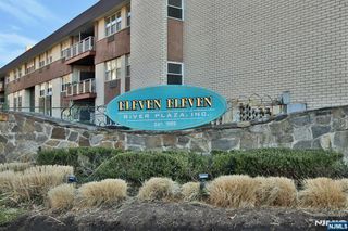 1111 River Road D5, Edgewater, NJ 07020