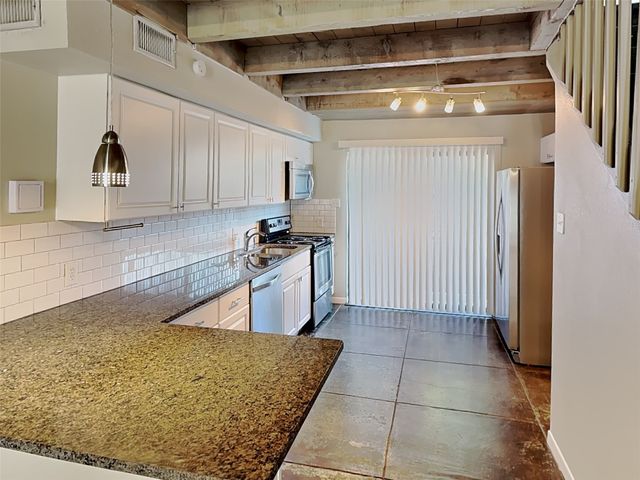 4900 El Campo Avenue 4, Fort Worth, TX 76107