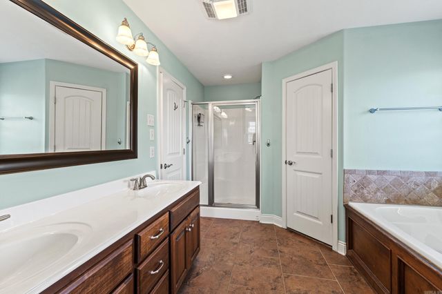 150 Merlot Drive, Conway, AR 72034