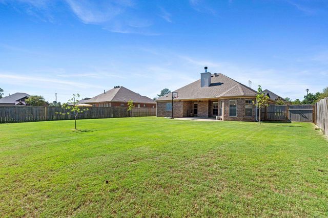 150 Merlot Drive, Conway, AR 72034