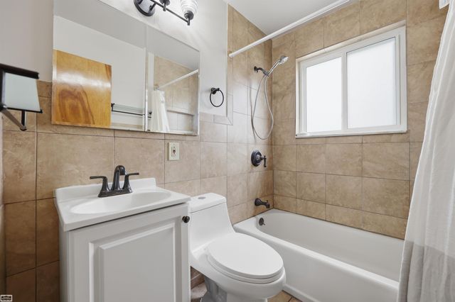 33043 Fraser Avenue, Fraser, MI 48026