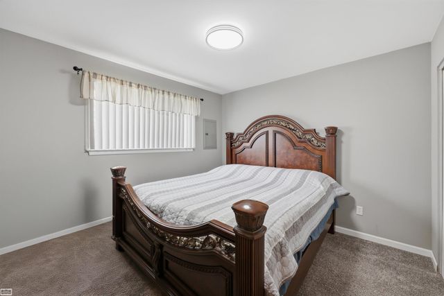 33043 Fraser Avenue, Fraser, MI 48026