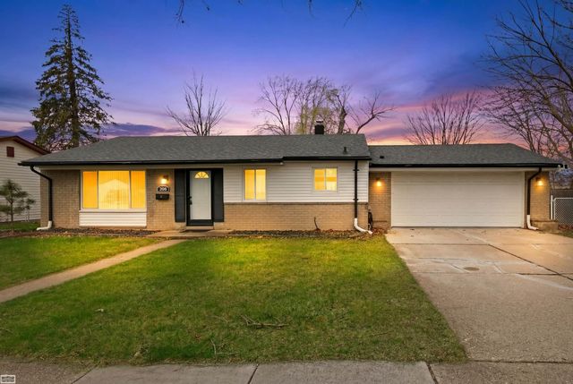 33043 Fraser Avenue, Fraser, MI 48026