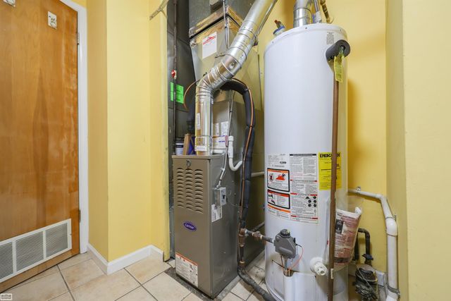 33043 Fraser Avenue, Fraser, MI 48026