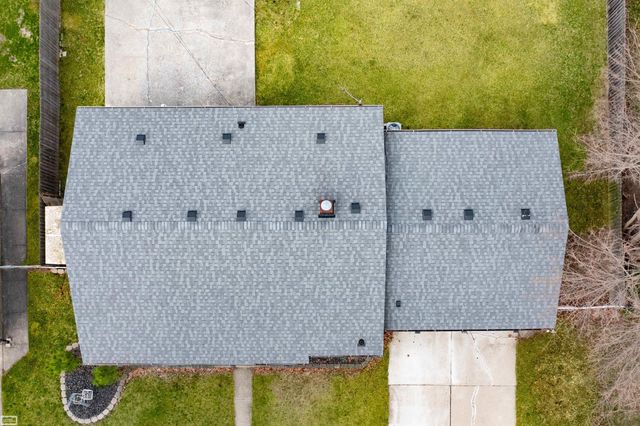 33043 Fraser Avenue, Fraser, MI 48026