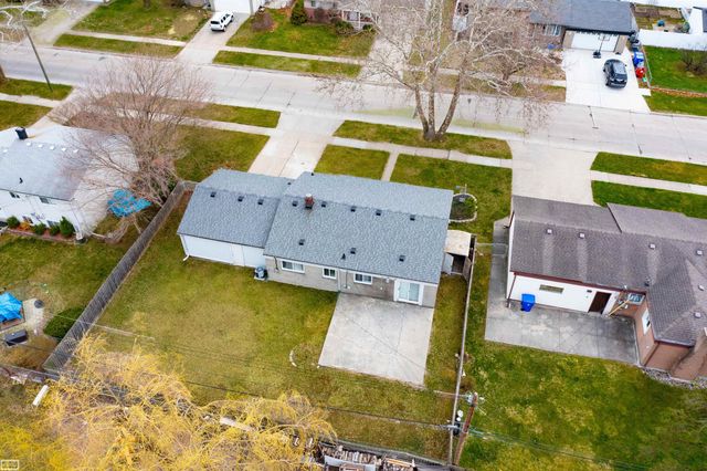 33043 Fraser Avenue, Fraser, MI 48026