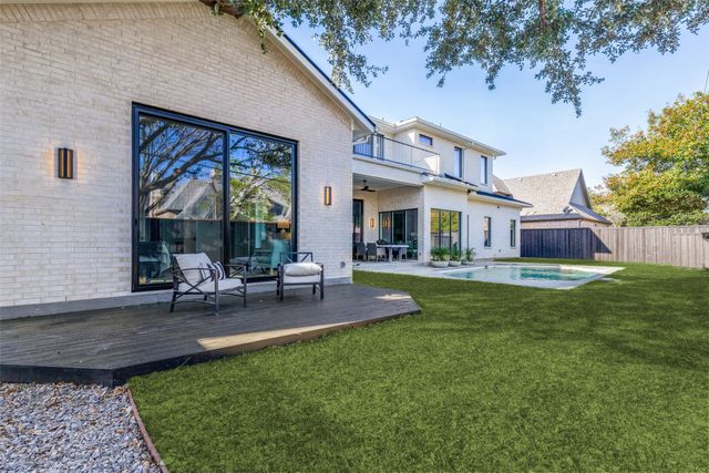 5819 Del Roy Drive, Dallas, TX 75230