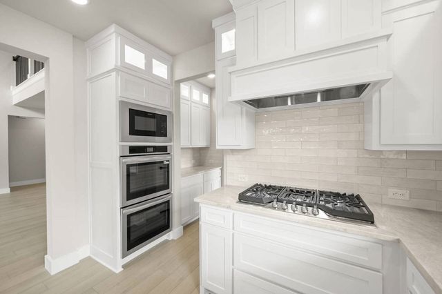 337 Willie Way, Burleson, TX 76028