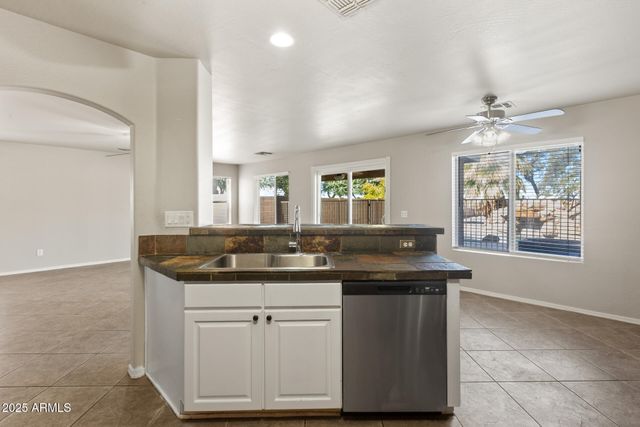 1498 E ROSEBUD Drive, San Tan Valley, AZ 85143