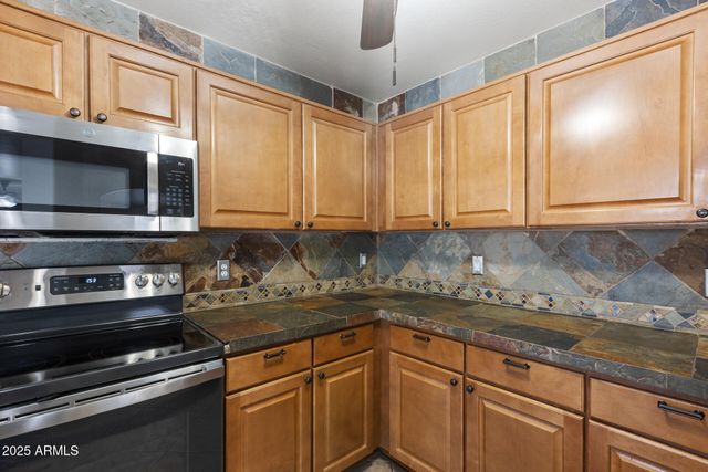 1498 E ROSEBUD Drive, San Tan Valley, AZ 85143