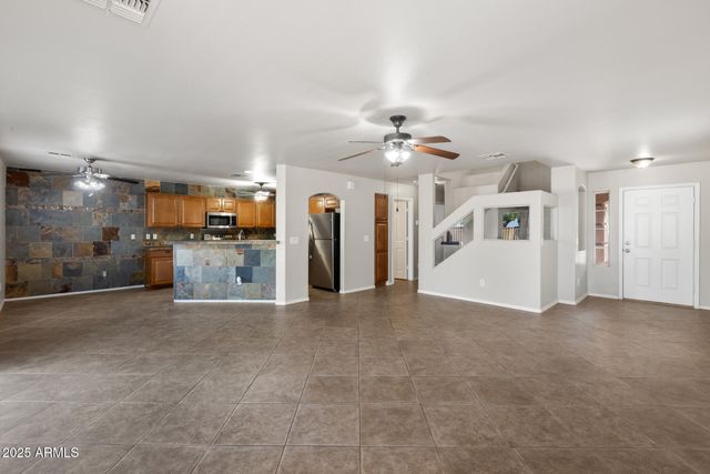 1498 E ROSEBUD Drive, San Tan Valley, AZ 85143