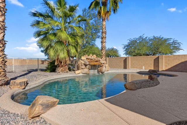 1498 E ROSEBUD Drive, San Tan Valley, AZ 85143