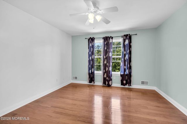 26 Tuscany Drive, Jackson, NJ 08527