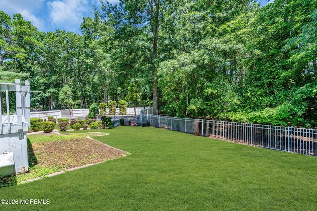 26 Tuscany Drive, Jackson, NJ 08527