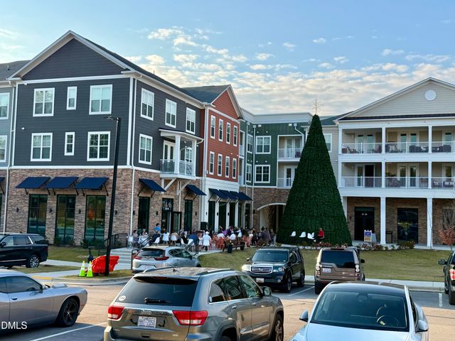 540 Barrington Hall Drive, Rolesville, NC 27571