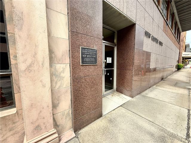 27 N Mercer St, New Castle, PA 16101