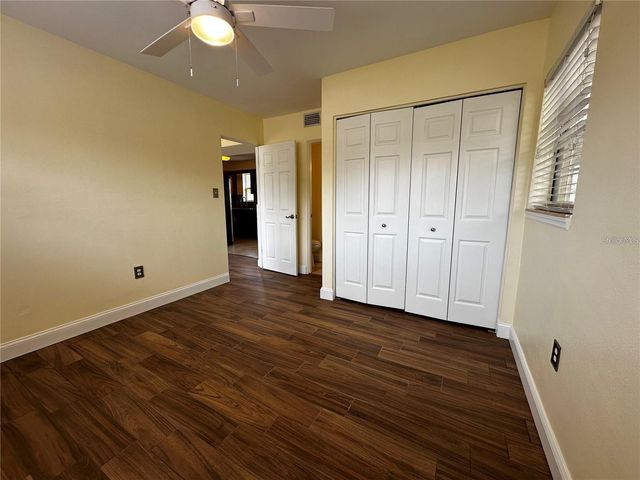 8933 NARCISSUS AVENUE, Seminole, FL 33777