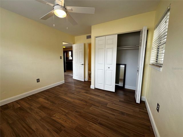 8933 NARCISSUS AVENUE, Seminole, FL 33777