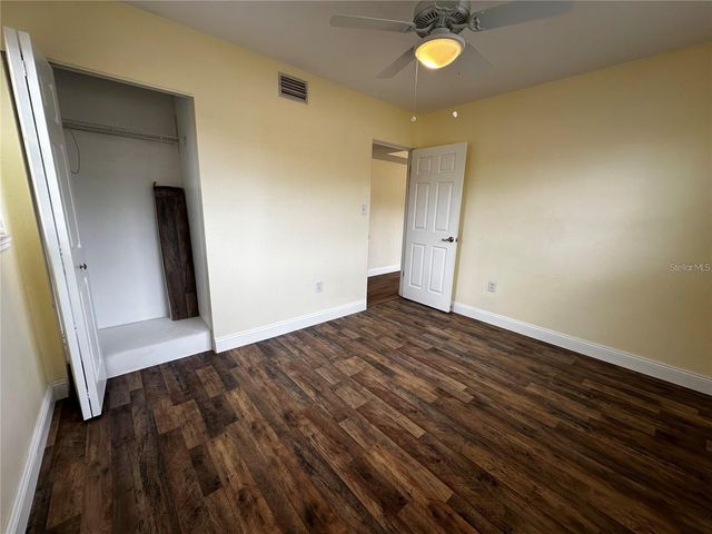 8933 NARCISSUS AVENUE, Seminole, FL 33777