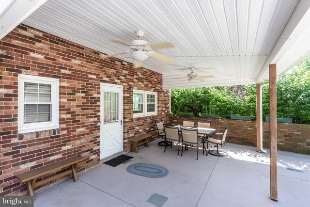 2409 DEER PARK RD, Finksburg, MD 21048
