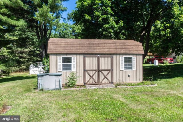 2409 DEER PARK RD, Finksburg, MD 21048