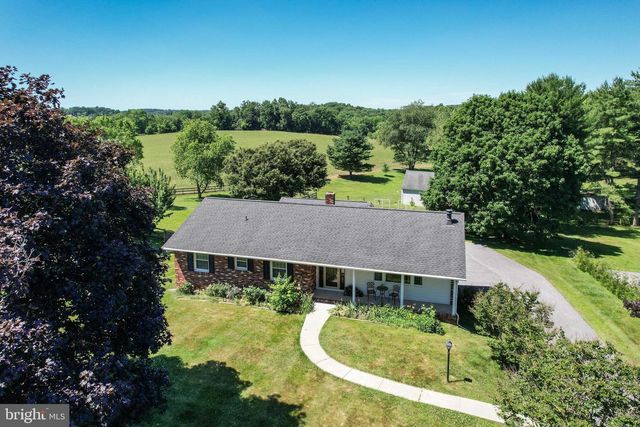 2409 DEER PARK RD, Finksburg, MD 21048