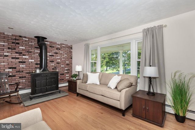 2409 DEER PARK RD, Finksburg, MD 21048