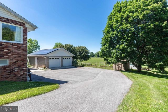 2409 DEER PARK RD, Finksburg, MD 21048