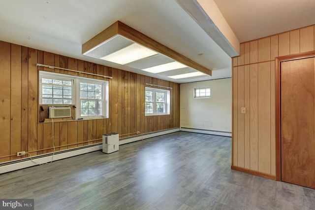 2409 DEER PARK RD, Finksburg, MD 21048