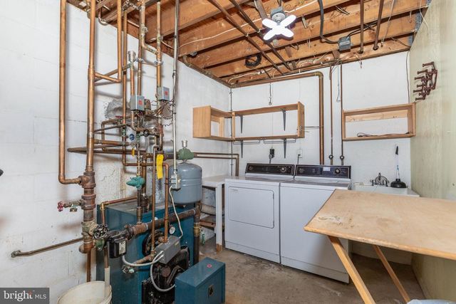 2409 DEER PARK RD, Finksburg, MD 21048
