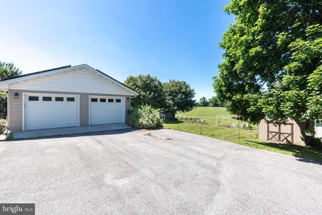 2409 DEER PARK RD, Finksburg, MD 21048
