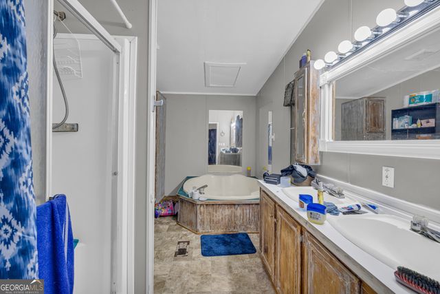 173 Old Hendry's Ch Road, Canon, GA 30520