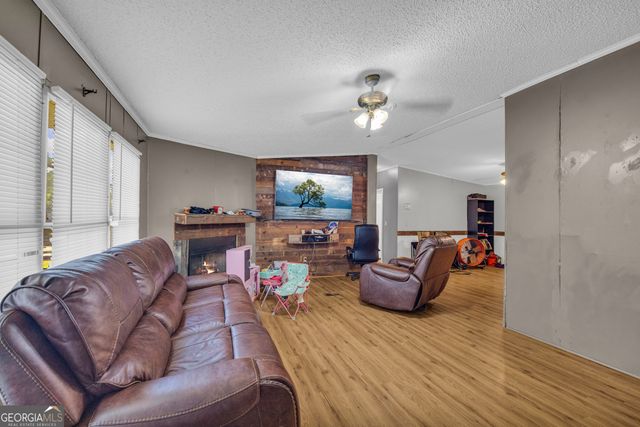 173 Old Hendry's Ch Road, Canon, GA 30520