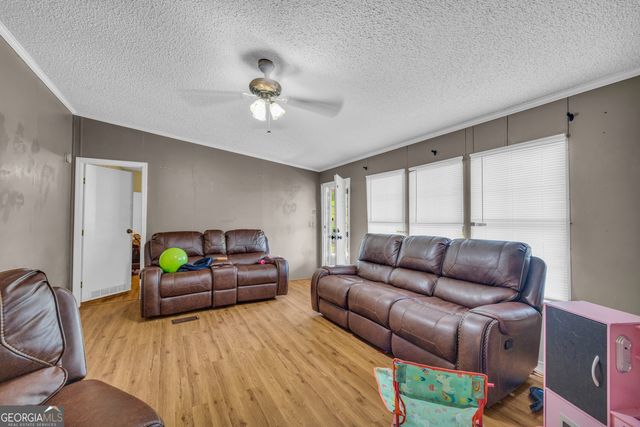 173 Old Hendry's Ch Road, Canon, GA 30520