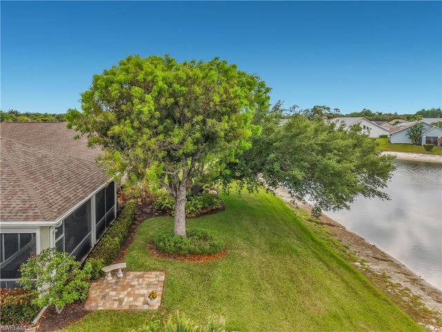 13337 QUEEN PALM RUN, North Fort Myers, FL 33903