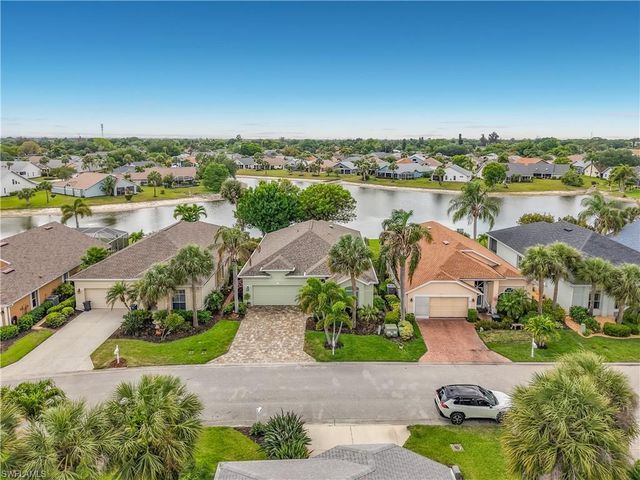 13337 QUEEN PALM RUN, North Fort Myers, FL 33903