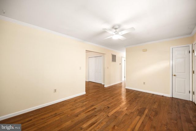 38 FAIRWAY LN, Berlin, MD 21811