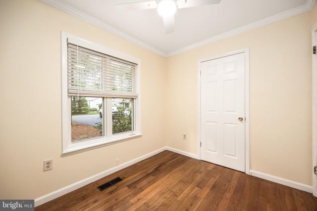 38 FAIRWAY LN, Berlin, MD 21811