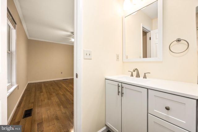 38 FAIRWAY LN, Berlin, MD 21811