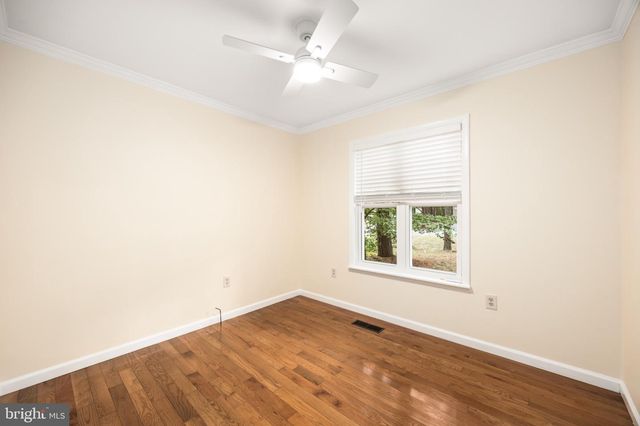 38 FAIRWAY LN, Berlin, MD 21811