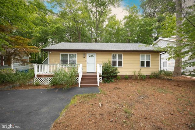 38 FAIRWAY LN, Berlin, MD 21811