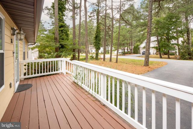 38 FAIRWAY LN, Berlin, MD 21811