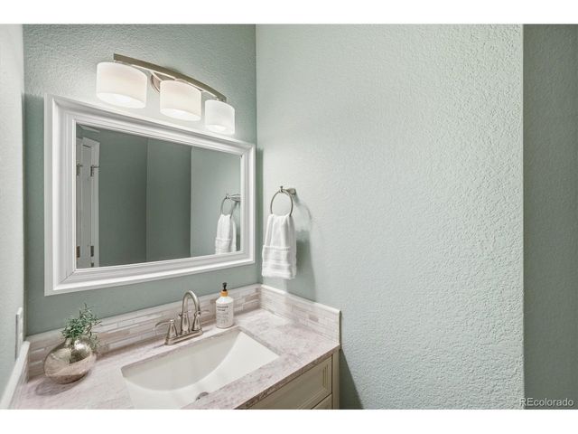 3813 Sky Hawk Ct, Castle Rock, CO 80109