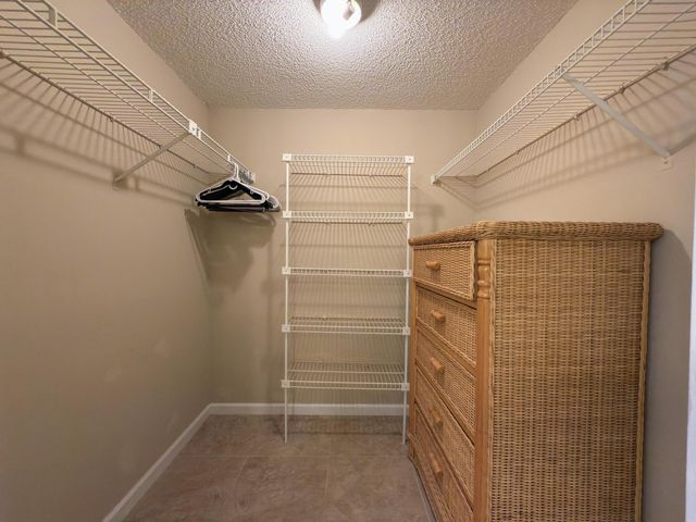 700 Uno Lago Drive 305, Juno Beach, FL 33408