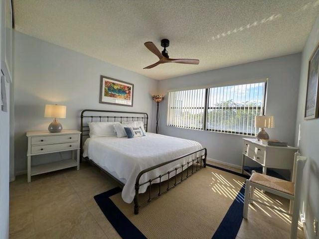 700 Uno Lago Drive 305, Juno Beach, FL 33408