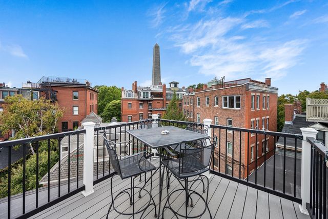 54 Chestnut St 3, Boston, MA 02129