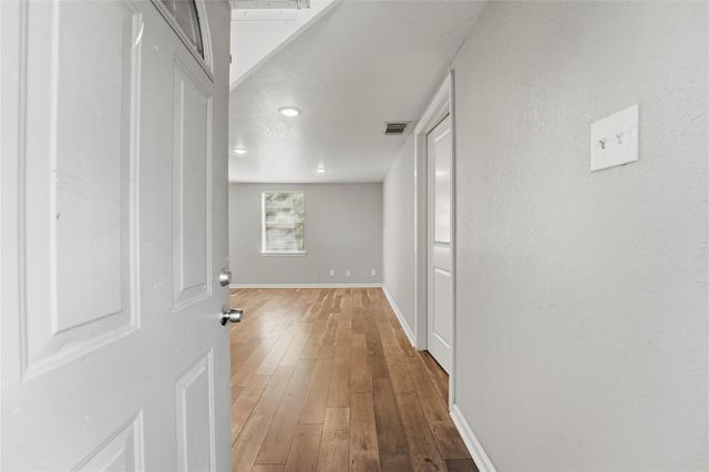 6526 Linden Street, Houston, TX 77087