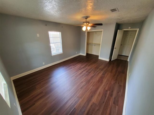 6526 Linden Street, Houston, TX 77087