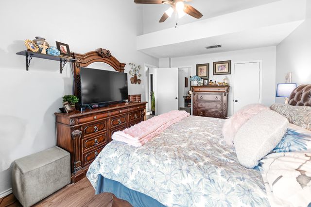 6805 Black Wing Drive, Fort Worth, TX 76137